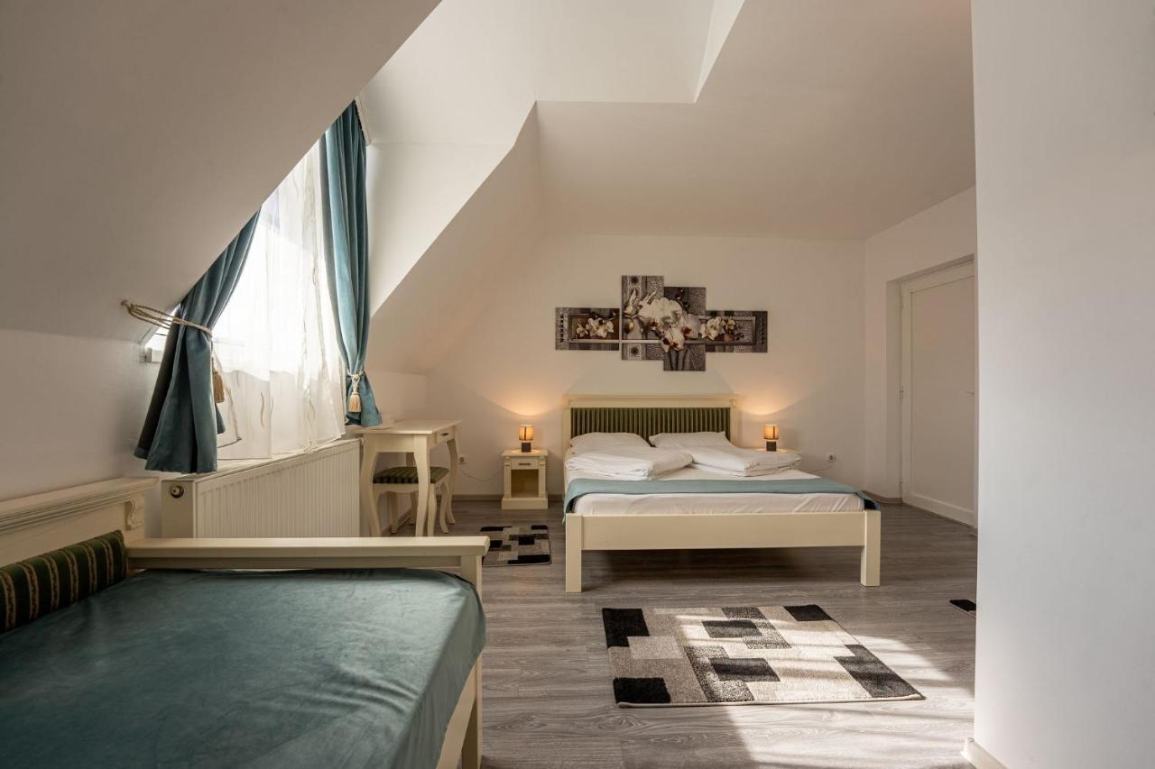 Palas Boutique Sighişoara Buitenkant foto