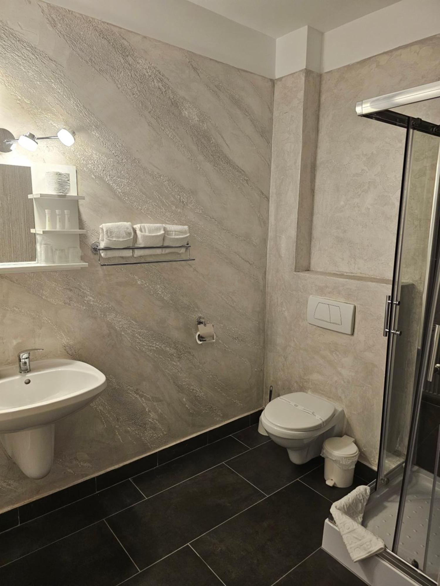 Palas Boutique Sighişoara Kamer foto